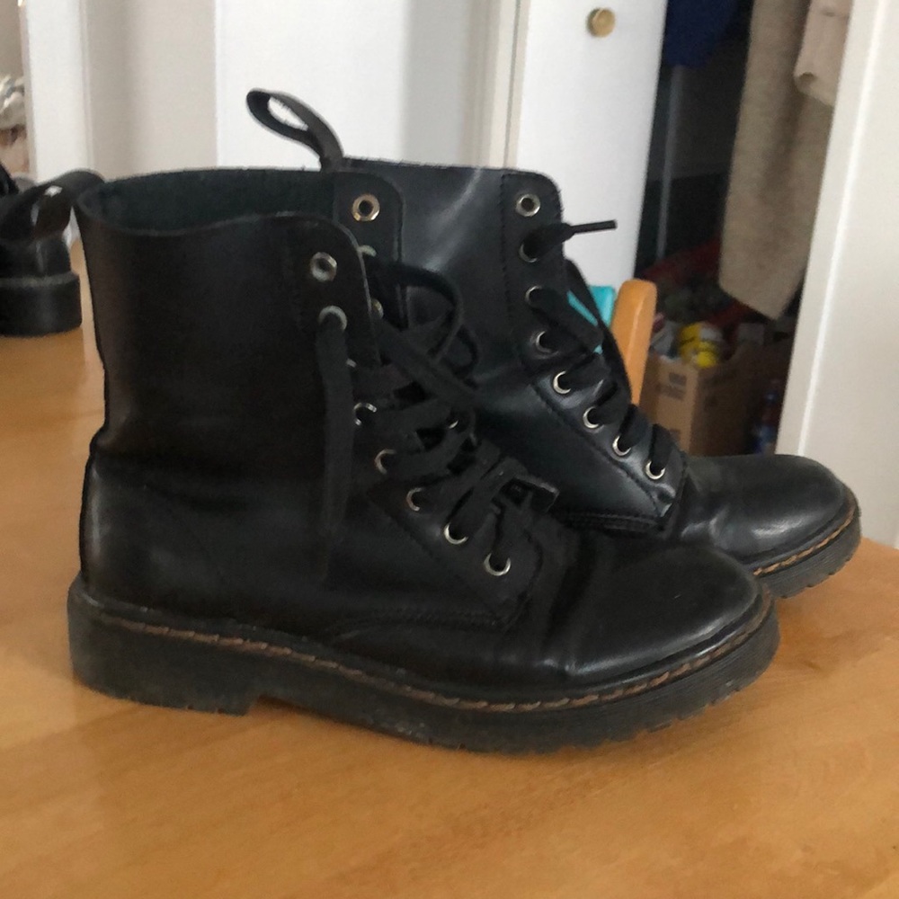 Chelsea Girl doc-martens-like combat boots